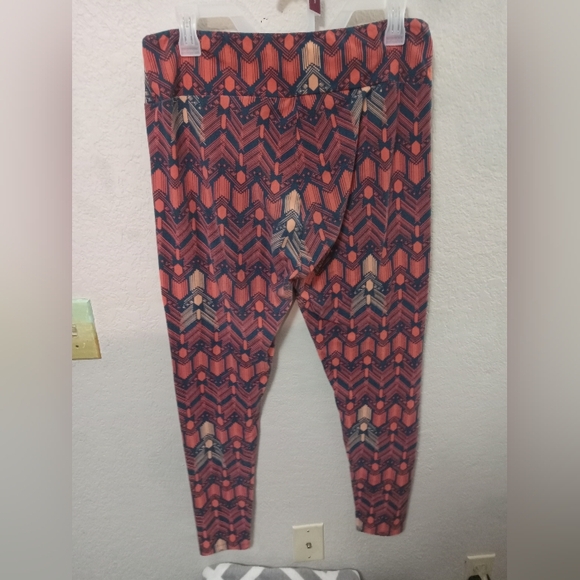 Pre-Owned Lularoe leggings - Picture 3 of 4